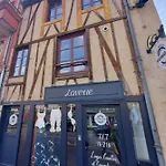 Le Petit Meslier إيبيرني